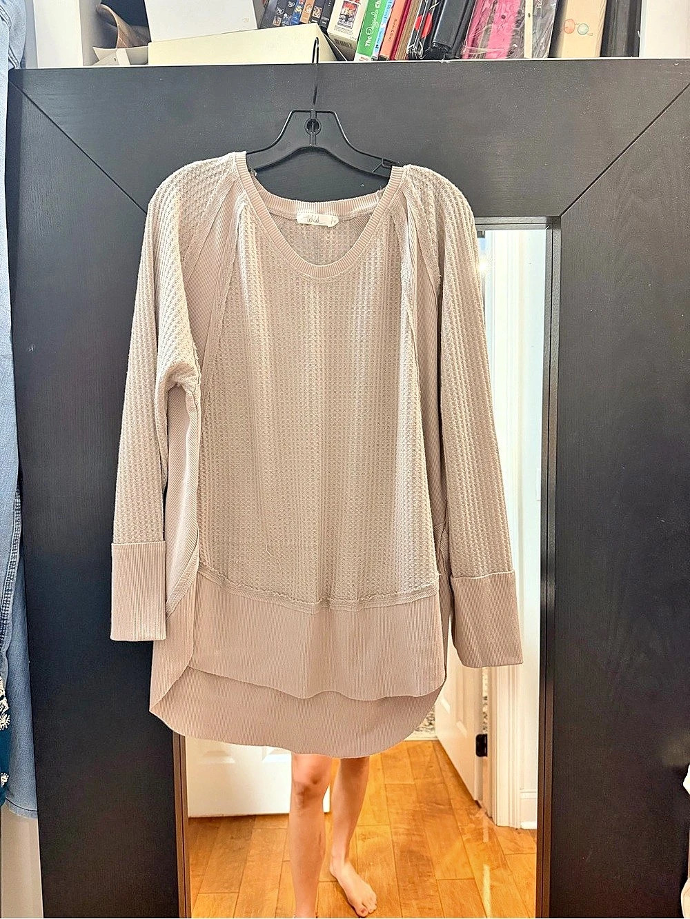 Talulah Knit Crew Neck Sweater Beige Large